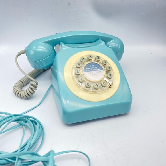 Retro Style Rotary Dial Phone Turquoise Push Button - Picture 1 of 7